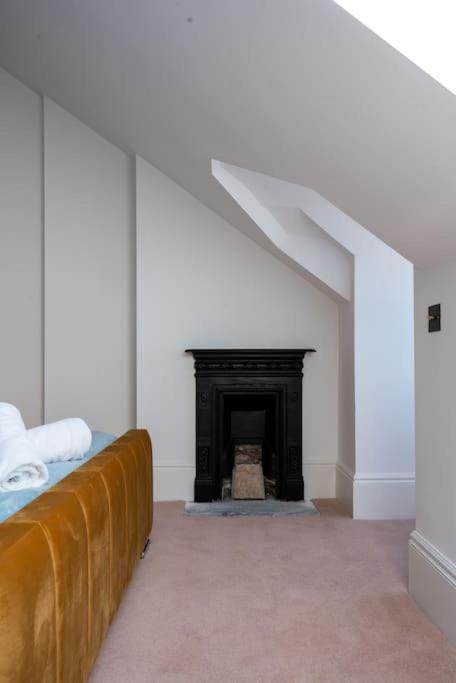 Luxury Duplex Penthouse On The Beach With Panoramic Sea Views ハーン・ベイ エクステリア 写真