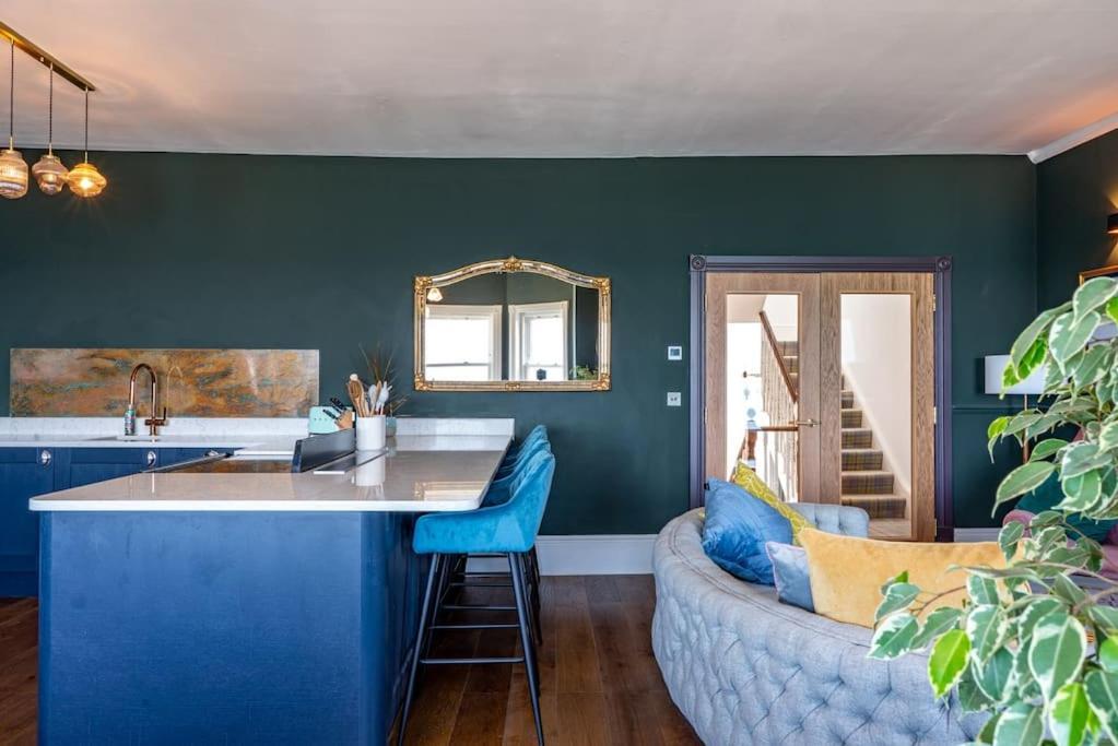 Luxury Duplex Penthouse On The Beach With Panoramic Sea Views ハーン・ベイ エクステリア 写真
